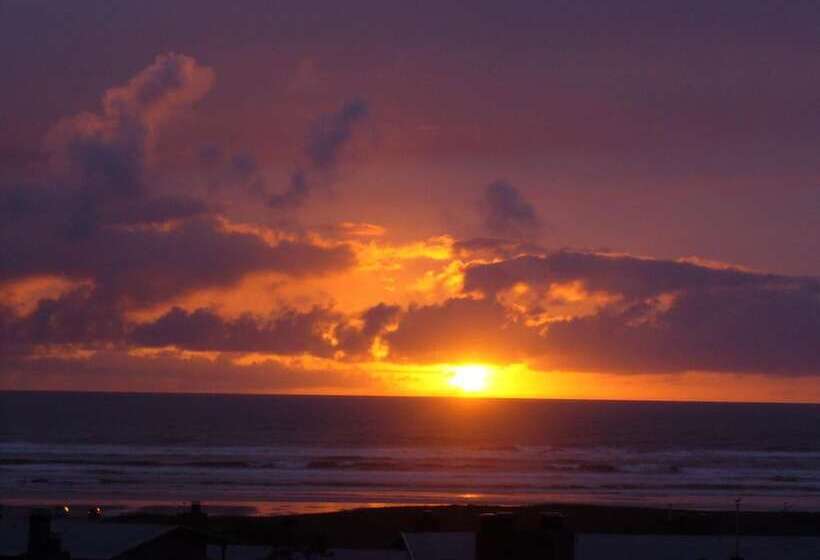 리조트 Gearhart By The Sea