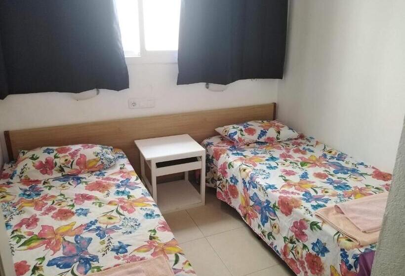 Hostal Sant Jordi