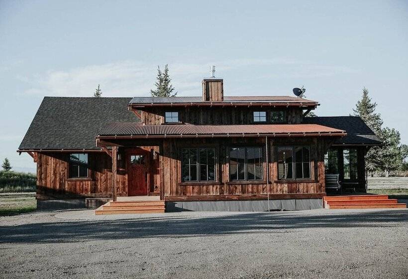 Beaverhead Resort