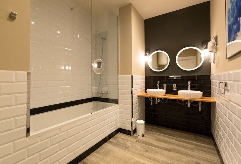 Hostal12