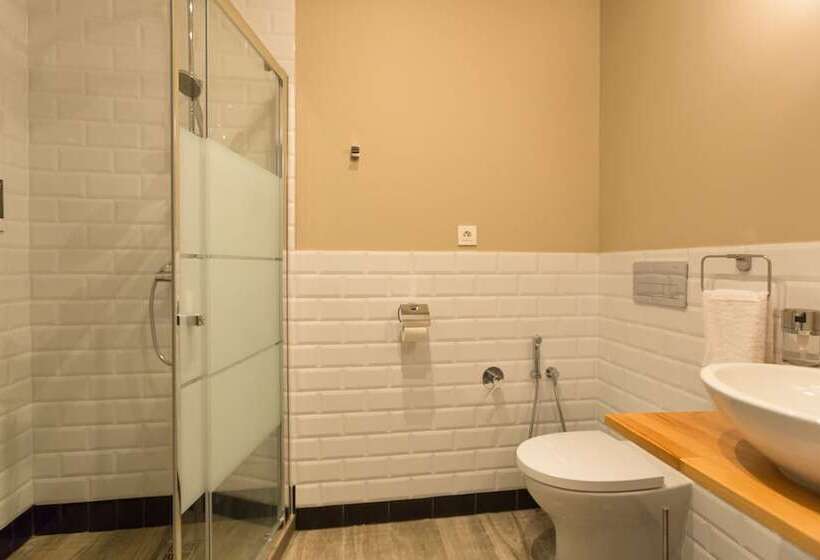 Hostal12