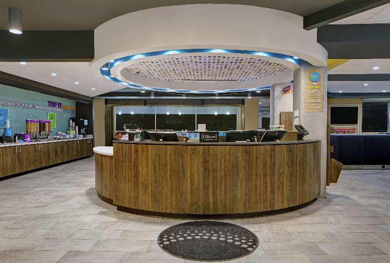 Отель Tru By Hilton Austin Airport, Tx