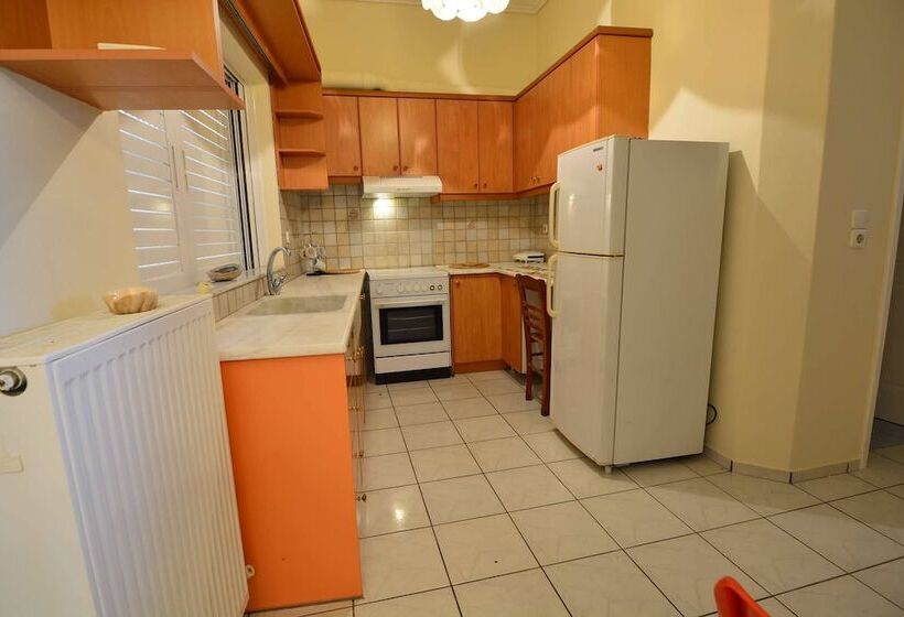 Mara S Apartments