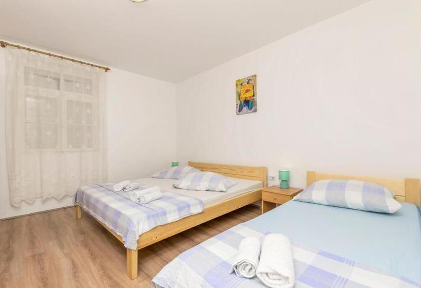 Apartments Mirko