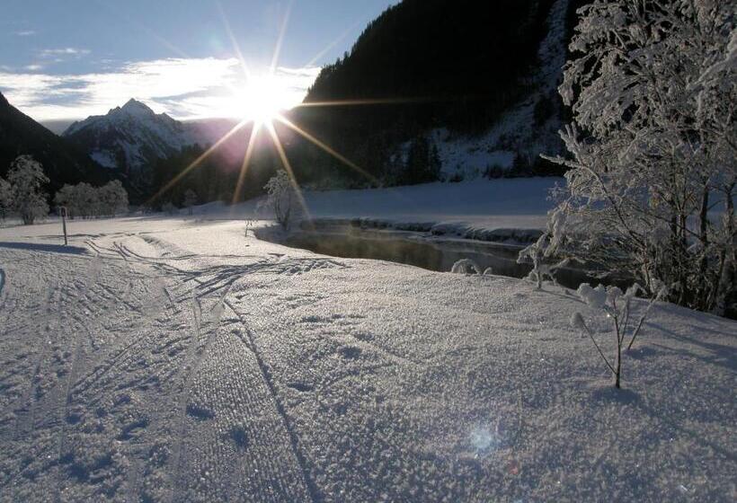 پانسیون Gasthof Tetter