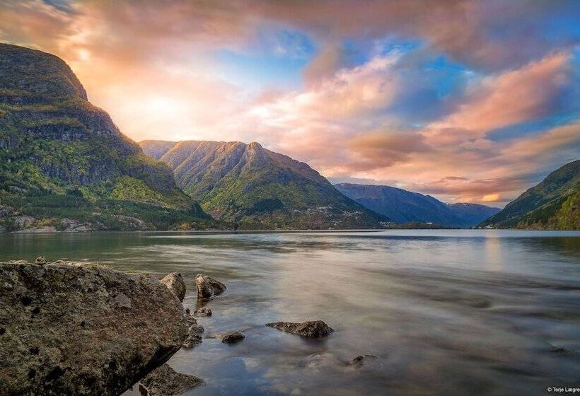 Trolltunga Camping