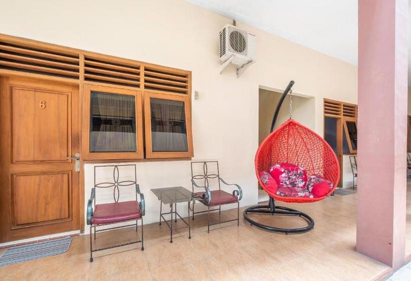 Hotel Oyo 2121 Pondok Nazwa