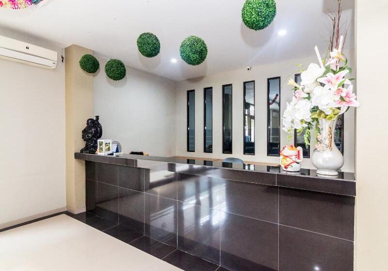 فندق Capital O 1867 Kara Guest House