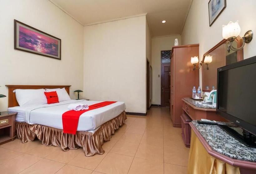 هتل Reddoorz Near Transmart Pangkal Pinang