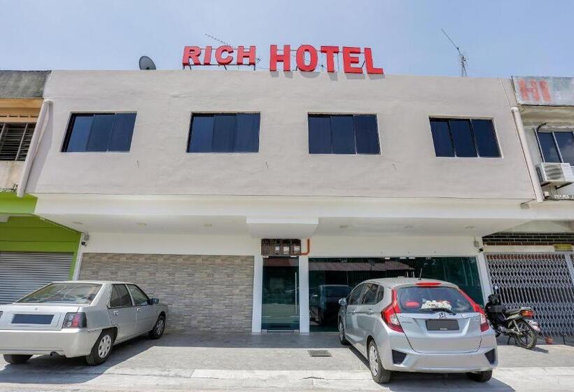 בית מלון כפרי Oyo 89495 Rich