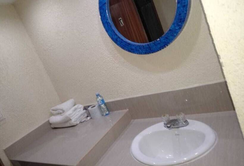 فندق Posada Del Rey