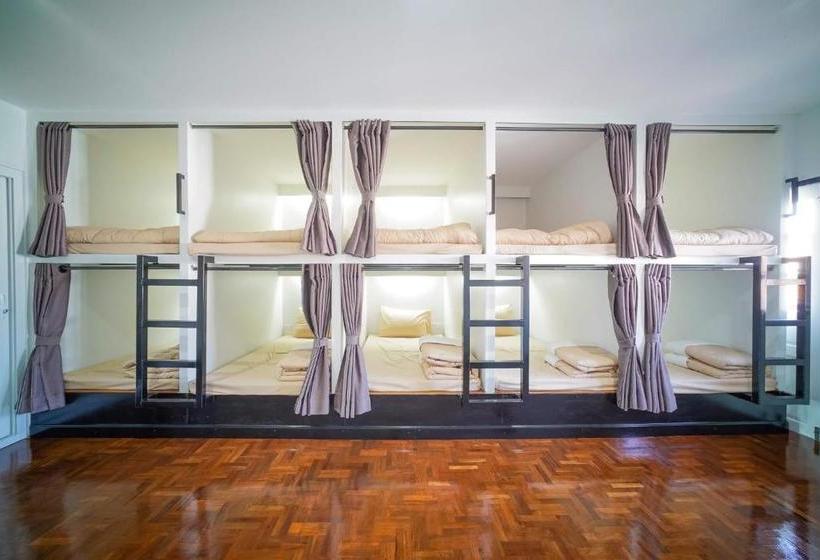 Saiyud Hostel