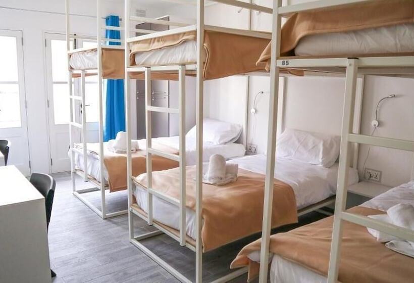 ペンション Am Hostel