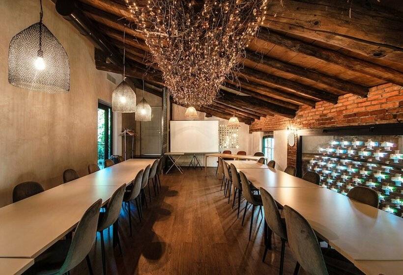 민박 Dandelion Como Suites & Park