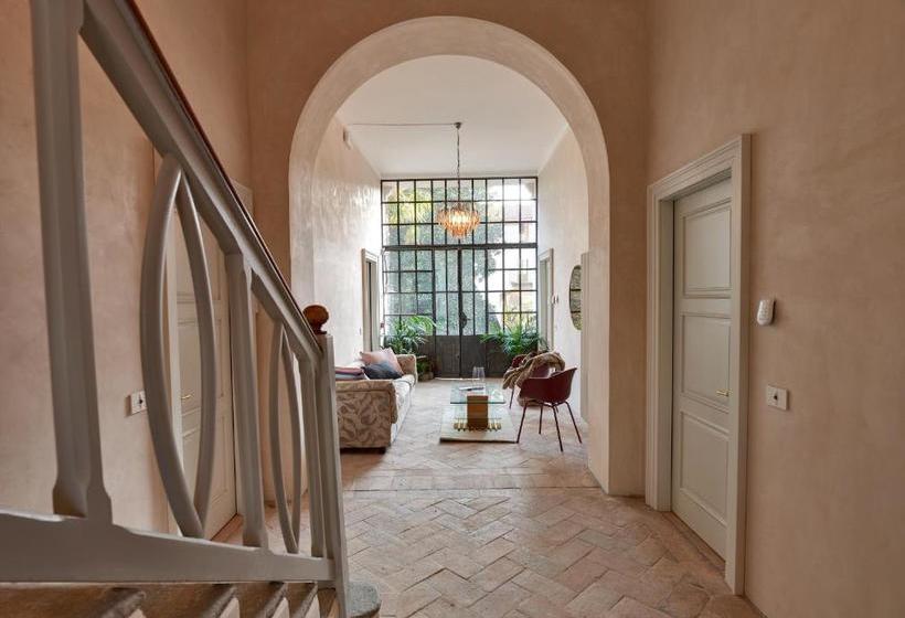 민박 Dandelion Como Suites & Park