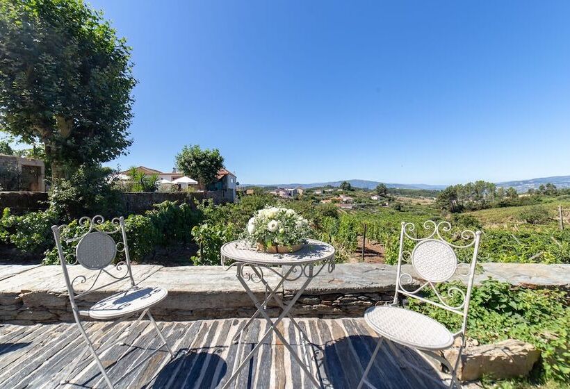 تختخواب و صبحانه Quinta Da Estrada Winery Douro Valley