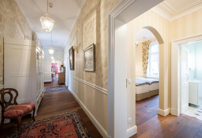 Rooms Gut Heidefeld