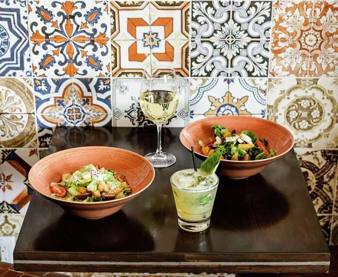 هتل The Cassara Carlsbad, Tapestry Collection By Hilton