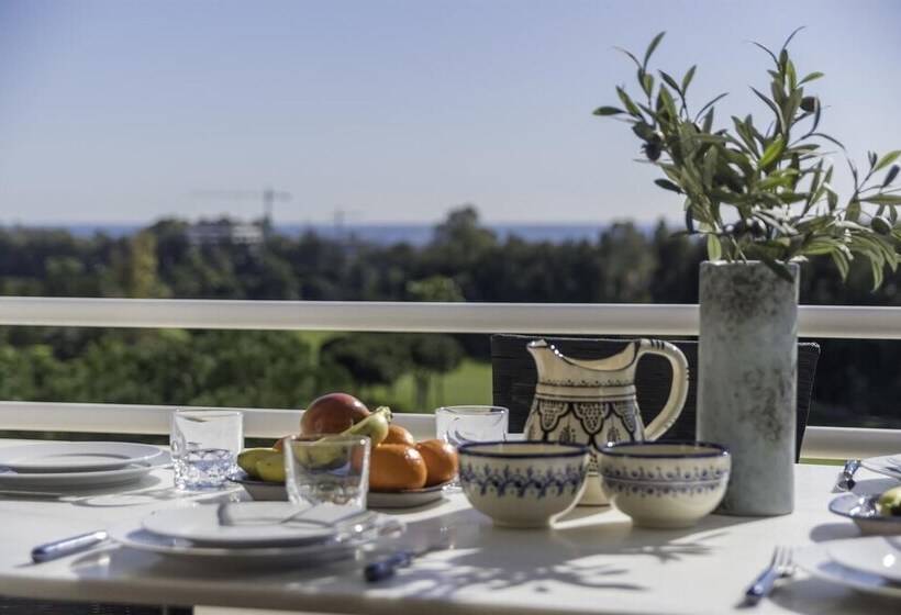 Penthouse First Line Golf   Marbella