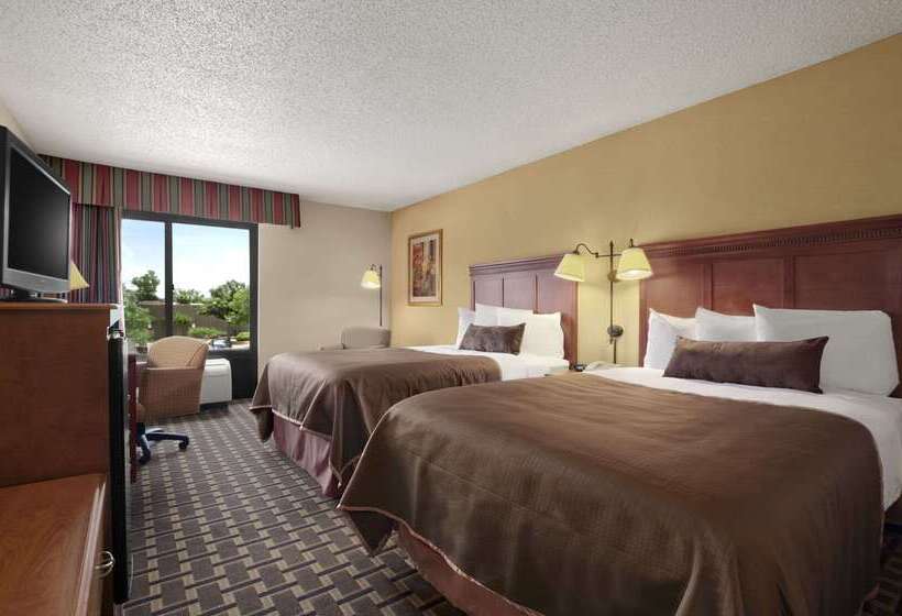 酒店 Baymont By Wyndham Lewisville