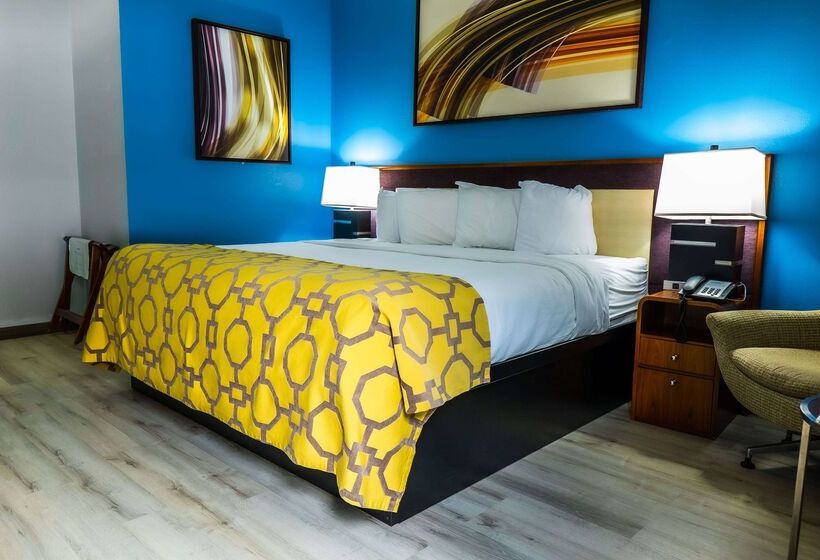 هتل Baymont By Wyndham London Ky