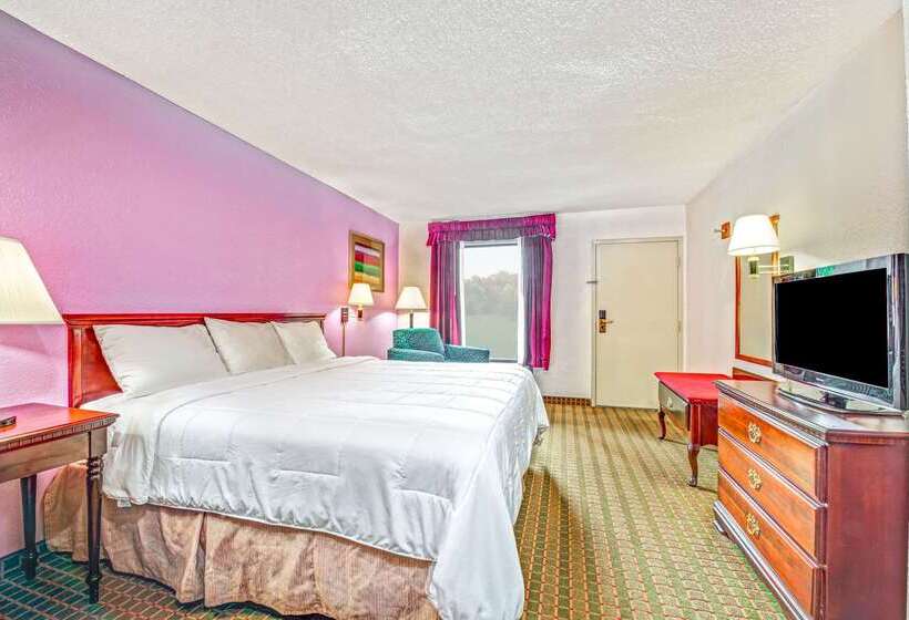 فندق Baymont By Wyndham Mcdonough