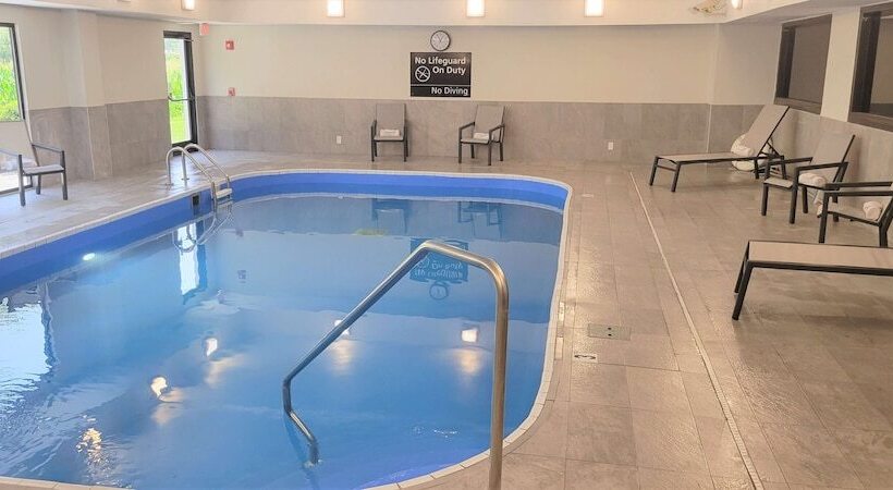 هتل Best Western Heartland Inn