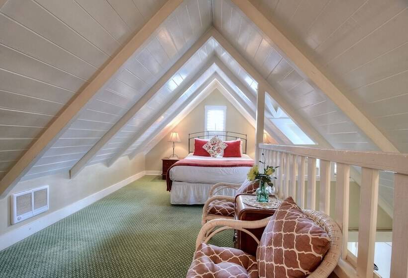 ホテル Carmel Green Lantern Inn