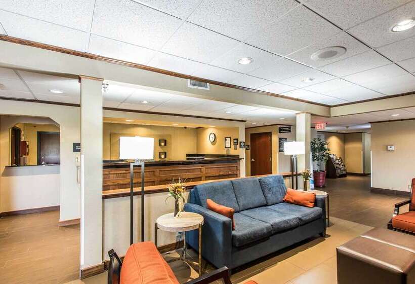 هتل Comfort Inn & Suites Ardmore