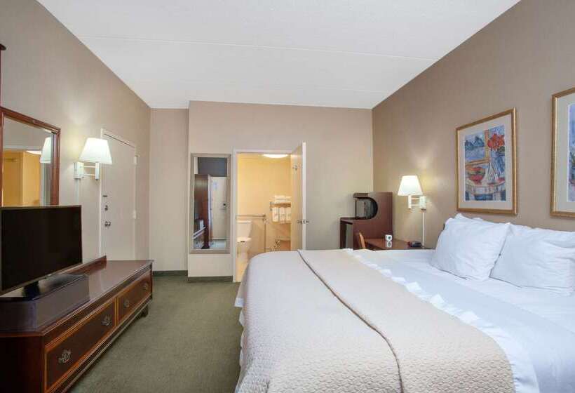 호텔 Days Inn By Wyndham Statesboro