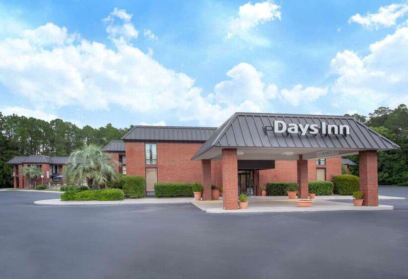 호텔 Days Inn By Wyndham Statesboro