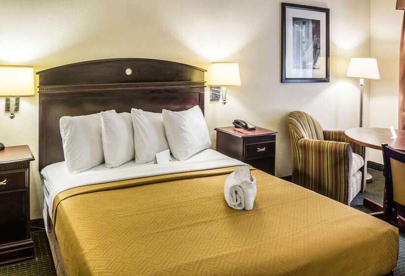 فندق Econo Lodge