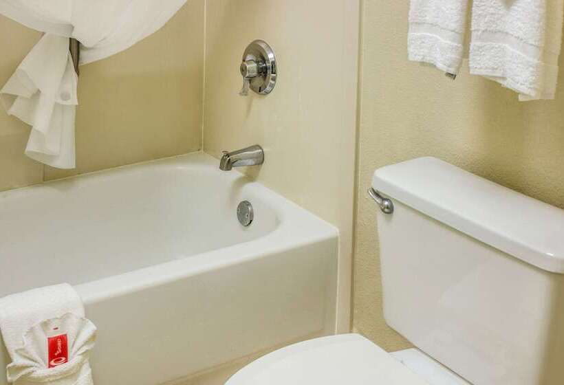 فندق Econo Lodge