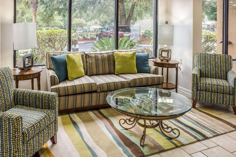 فندق Econo Lodge