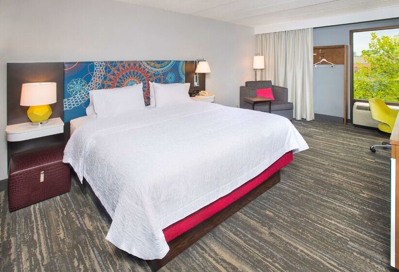 هتل Hampton Inn & Suites Annapolis