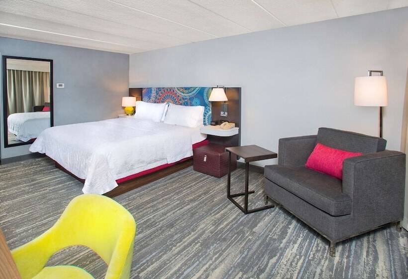 هتل Hampton Inn & Suites Annapolis