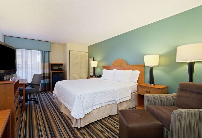 Отель Hampton Inn & Suites Venice Bayside South Sarasota