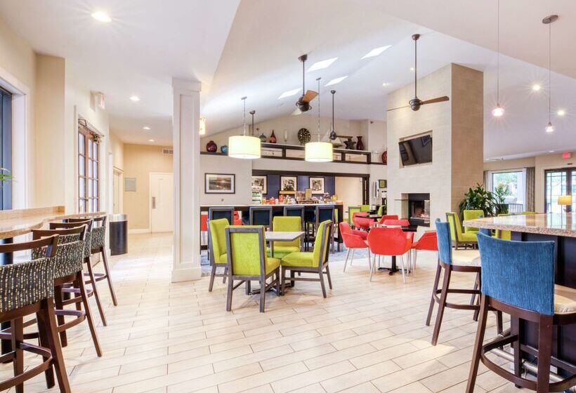 هتل Hampton Inn & Suites Wilmington/wrightsville Beach