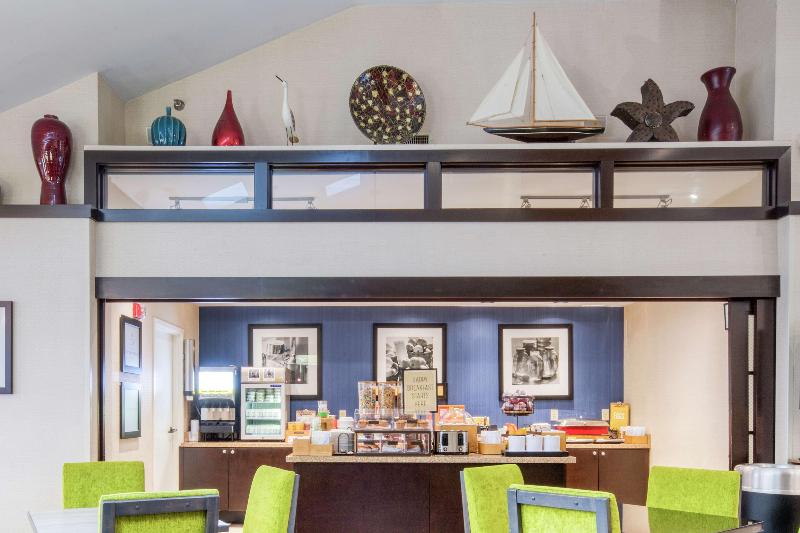 هتل Hampton Inn & Suites Wilmington/wrightsville Beach