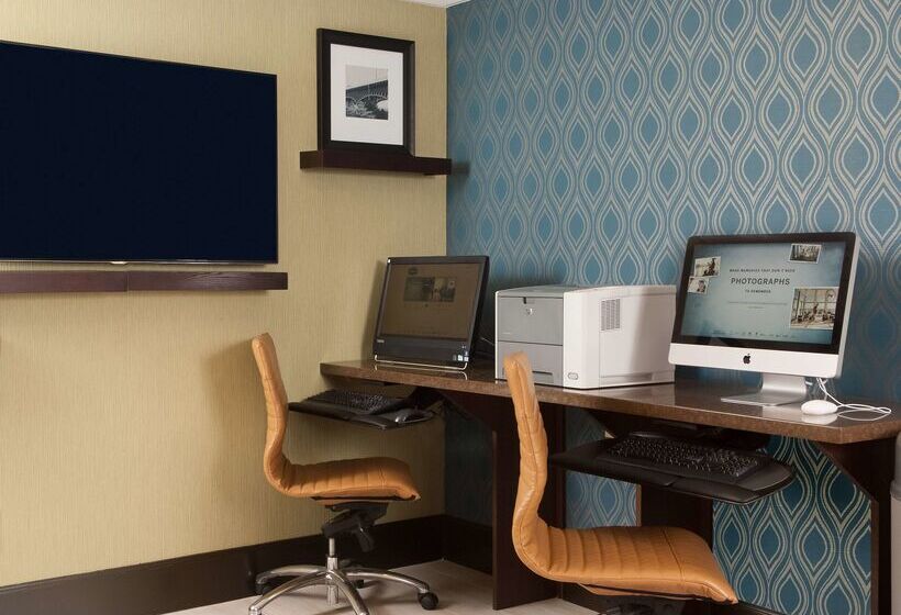 هتل Hampton Inn Atlantanorth Druid Hills