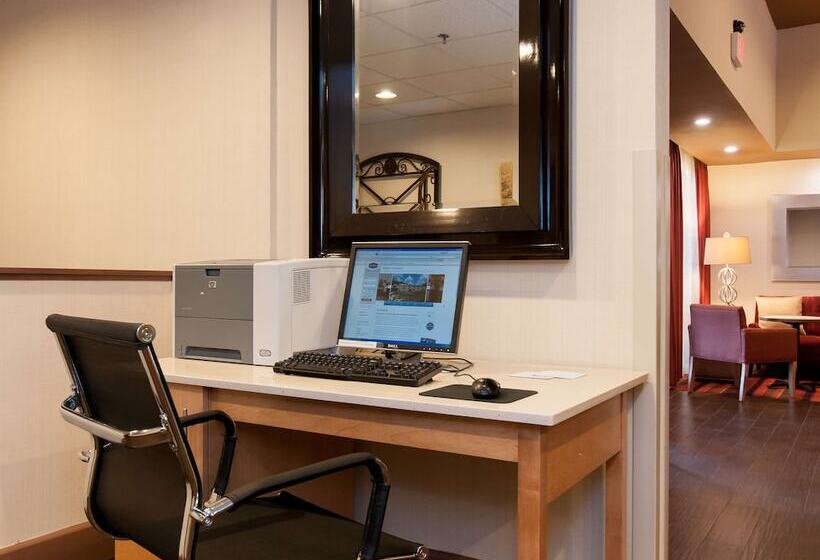 호텔 Hampton Inn Brevard