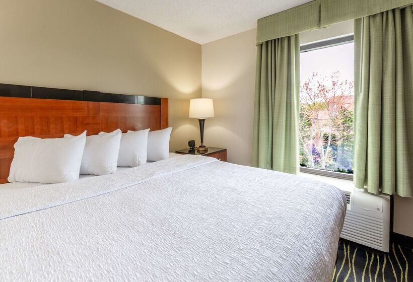 هتل Hampton Inn Columbia I26/harbison Blvd