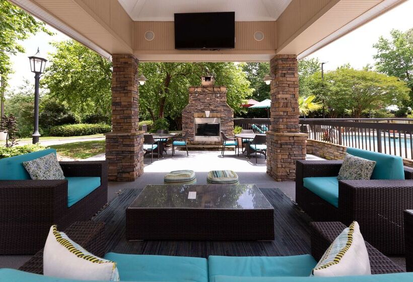 هتل Hampton Inn Columbia I26/harbison Blvd