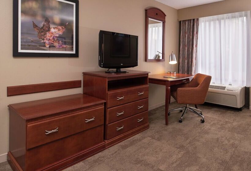 هتل Hampton Inn Columbia Northeastfort Jackson Area