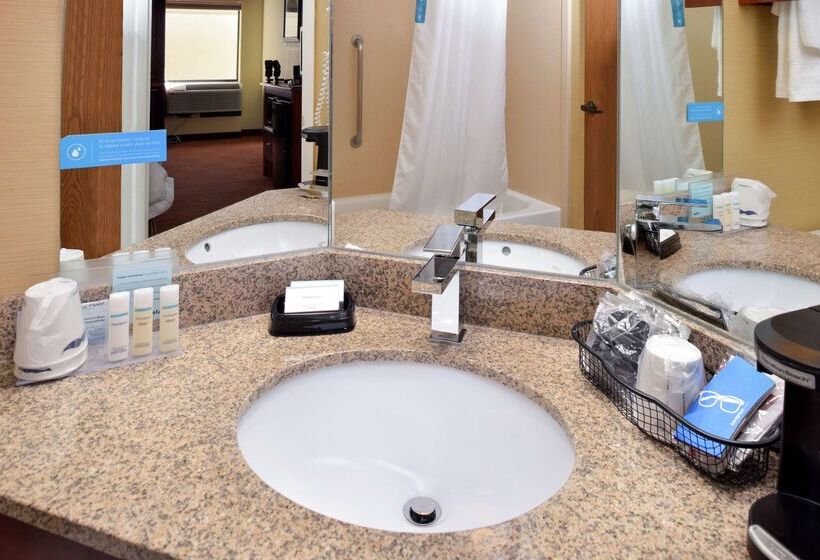 호텔 Hampton Inn Columbus East