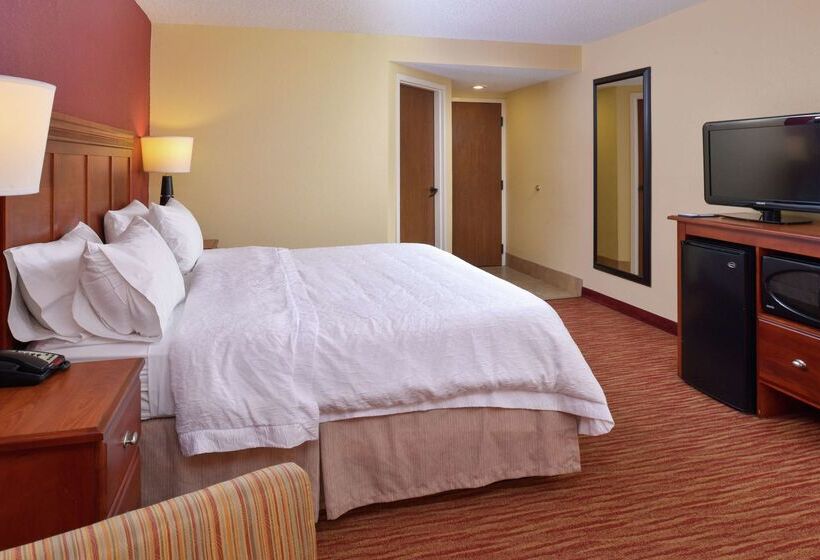 호텔 Hampton Inn Columbus East