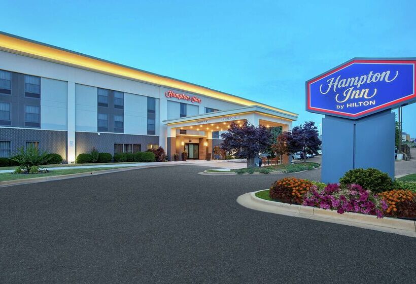 هتل Hampton Inn Cullman