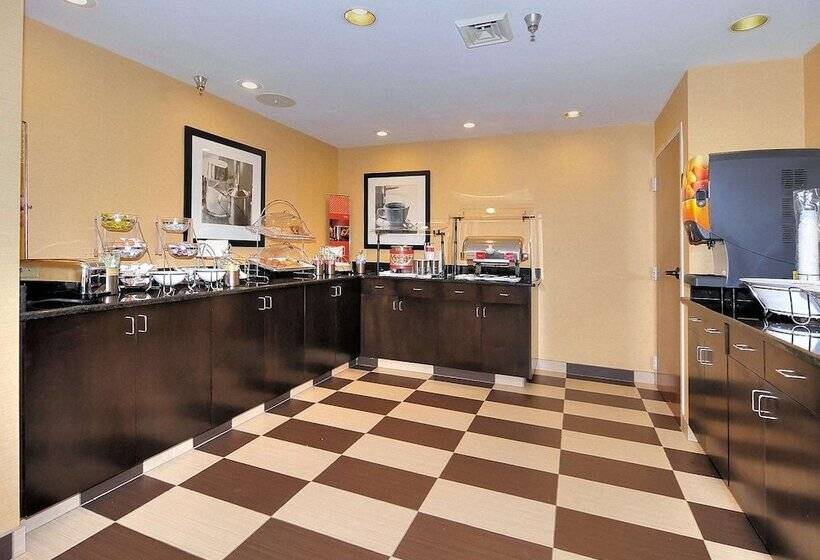 ホテル Hampton Inn Eden