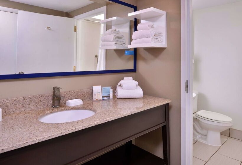 בית מלון כפרי Hampton Inn Florence Midtown Near University Of North Alabama