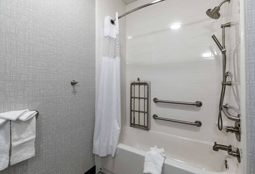 فندق Hampton Inn Ft. Collins